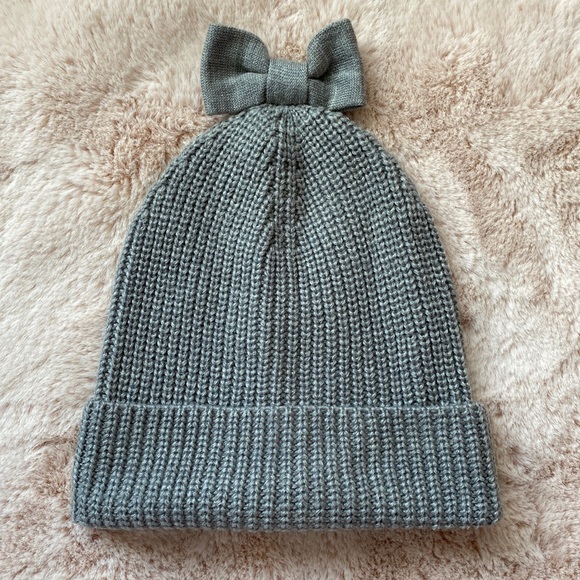 Kate Spade Bow Beanie Rib Knit Hat Gray One Size NEW - Picture 2 of 9
